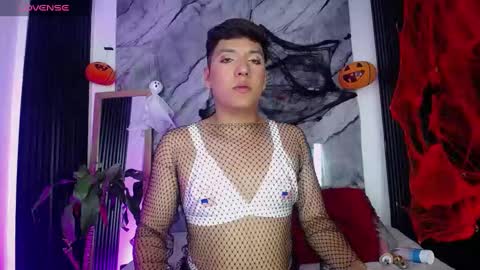 Ellis  online show from 10/09/25, 01:25