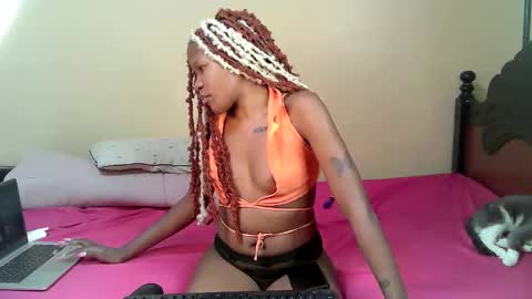 elllanna online show from 11/05/25, 02:11