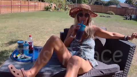 Snapshot of ells_palace chatting on 09/12/25, 06:30 Ella Bella Bo Bella online show from 09/12/25, 06:30