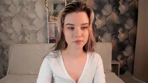 Snapshot of elly_ary chatting on 07/22/26, 02:14 elly_ary online show from 07/22/26, 02:14