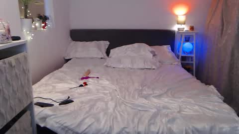 Snapshot of elly_denise chatting on 01/29/25, 10:16 Denise online show from 01/29/25, 10:16