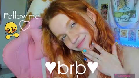 Snapshot of elly_milas chatting on 03/16/26, 07:45 Elly Fansly online show from 03/16/26, 07:45