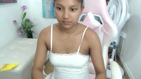 Elly online show from 02/23/25, 08:22