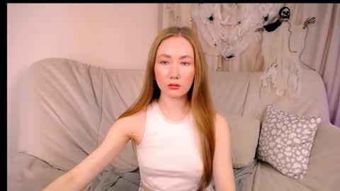 Elly online show from 10/29/25, 02:58