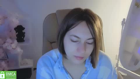 elma_lily online show from 09/27/25, 06:18