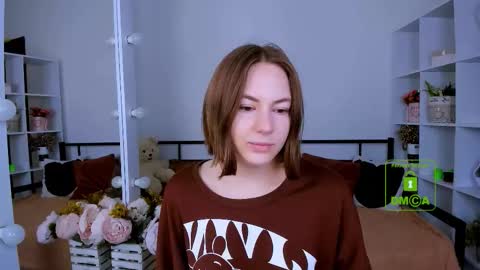 elma_lily online show from 11/20/25, 07:30