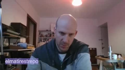 Snapshot of elmatirestrepo chatting on 09/19/25, 07:25 Mati Restrepo online show from 09/19/25, 07:25