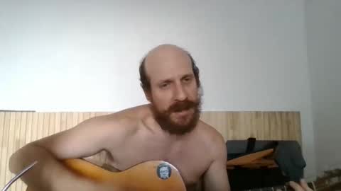 Snapshot of elmatirestrepo chatting on 02/24/26, 08:18 Mati Restrepo online show from 02/24/26, 08:18