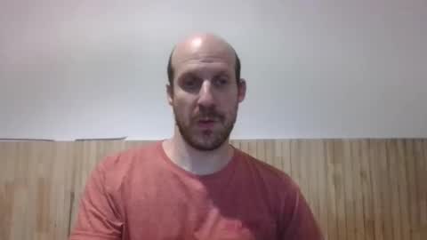 Snapshot of elmatirestrepo chatting on 03/25/26, 10:05 Mati Restrepo online show from 03/25/26, 10:05