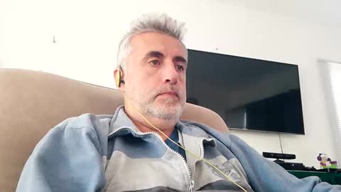 fer online show from 01/01/25, 03:14