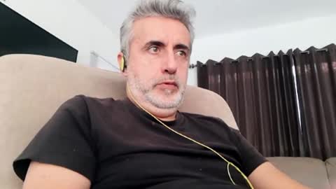 Snapshot of elmejorfvb2 chatting on 01/17/25, 07:05 fer online show from 01/17/25, 07:05