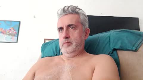 Snapshot of elmejorfvb2 chatting on 02/03/25, 09:18 fer online show from 02/03/25, 09:18