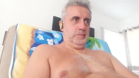 Snapshot of elmejorfvb2 chatting on 02/22/25, 08:53 fer online show from 02/22/25, 08:53