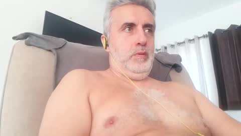 Snapshot of elmejorfvb2 chatting on 02/26/25, 04:03 fer online show from 02/26/25, 04:03