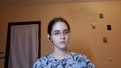 Kate online show from 06/04/26, 10:21