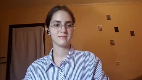 Kate online show from 06/16/26, 02:09