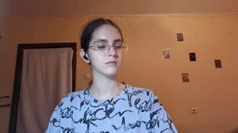 Kate online show from 06/24/26, 02:38