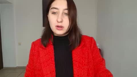 Snapshot of elmirapowers chatting on 01/09/25, 01:02 elmirapowers online show from 01/09/25, 01:02