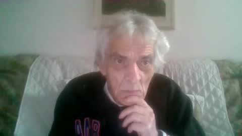 Snapshot of elmo191271 chatting on 10/12/25, 03:55 elmo191271 online show from 10/12/25, 03:55