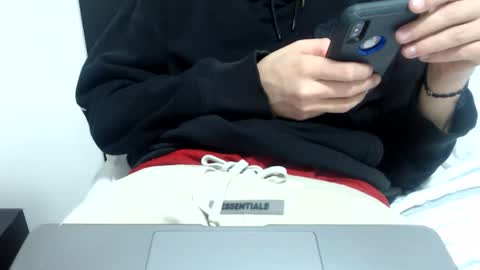 elmono33 online show from 12/09/24, 05:18