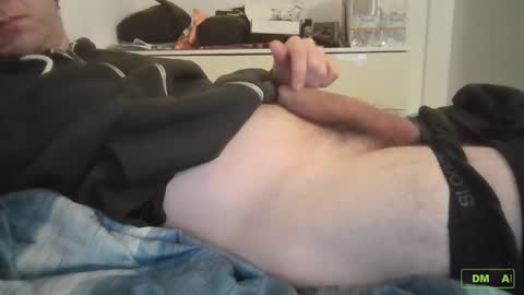 Snapshot of elmoro101 chatting on 03/17/26, 07:28 elmoro101 online show from 03/17/26, 07:28