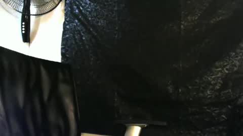 Snapshot of elniga21 chatting on 12/25/24, 03:17 EL NIIGGGAA 21 EL NIGGA 21 online show from 12/25/24, 03:17