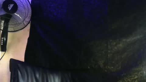 Snapshot of elniga21 chatting on 01/16/25, 12:12 EL NIIGGGAA 21 EL NIGGA 21 online show from 01/16/25, 12:12