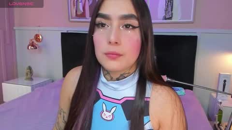 Elodie  online show from 09/25/25, 12:53