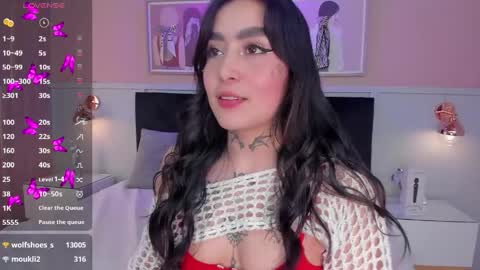 Elodie  online show from 05/28/26, 12:24