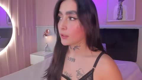 Elodie  online show from 06/16/26, 12:08