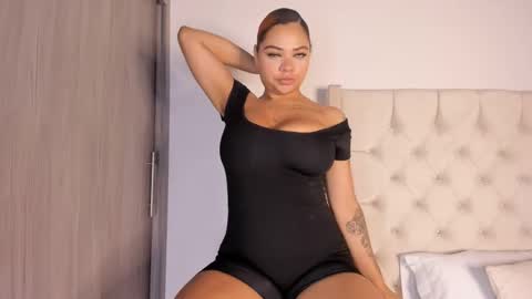 Maya online show from 02/04/25, 11:05