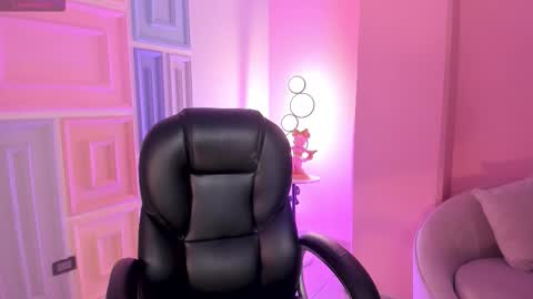 Snapshot of eloisaolivero chatting on 09/15/25, 11:54 ELOISA OLIVERO online show from 09/15/25, 11:54