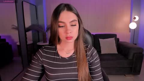 Snapshot of eloisaolivero chatting on 10/11/25, 12:04 ELOISA OLIVERO online show from 10/11/25, 12:04