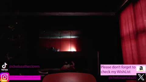 Chelsea  Please help me to reach 100 thumbs up online show from 12/20/25, 03:41