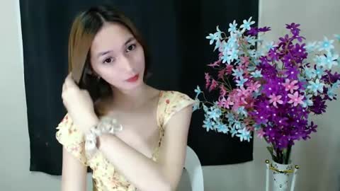 Snapshot of elora_charming chatting on 01/19/25, 09:55 elora_charming online show from 01/19/25, 09:55