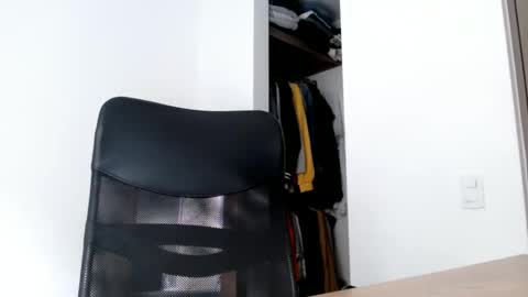 elosocazador online show from 02/12/25, 12:12