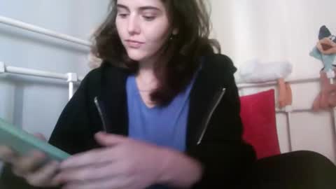 Snapshot of eloxcorner chatting on 12/28/24, 02:21 Elox online show from 12/28/24, 02:21