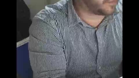 elpeladilla online show from 11/22/25, 03:16