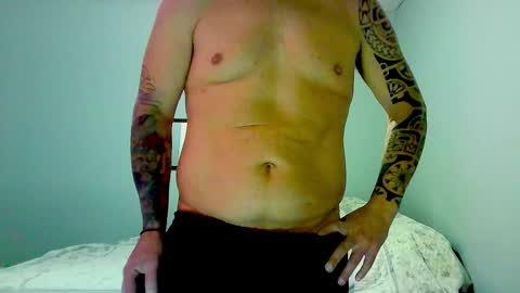 Snapshot of elpouto chatting on 11/23/25, 05:51 Elpouro online show from 11/23/25, 05:51