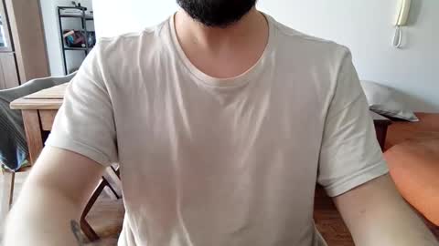 Snapshot of elriclust chatting on 02/03/26, 12:54 elriclust online show from 02/03/26, 12:54