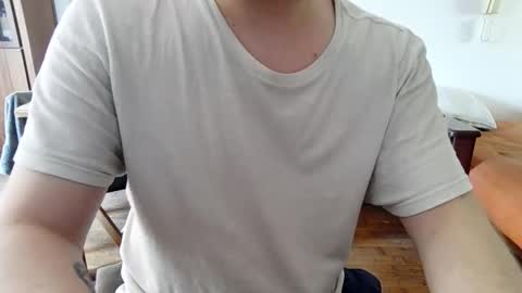 Snapshot of elriclust chatting on 03/09/26, 05:39 elriclust online show from 03/09/26, 05:39