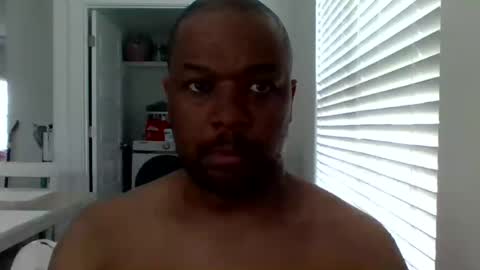 Snapshot of els911 chatting on 06/26/26, 10:14 Els9 online show from 06/26/26, 10:14