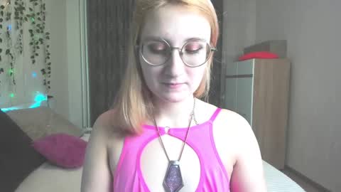 Snapshot of elsa_hot_here chatting on 01/26/25, 02:41 Elsa online show from 01/26/25, 02:41