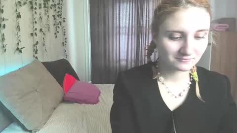 Snapshot of elsa_hot_here chatting on 02/12/25, 07:55 Elsa online show from 02/12/25, 07:55