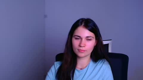 Snapshot of elsa_mur chatting on 01/02/25, 10:55 Elsa online show from 01/02/25, 10:55