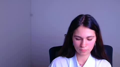 Snapshot of elsa_mur chatting on 01/04/25, 10:24 Elsa online show from 01/04/25, 10:24
