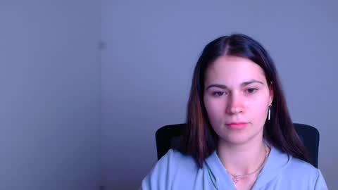 Snapshot of elsa_mur chatting on 01/05/25, 10:40 Elsa online show from 01/05/25, 10:40