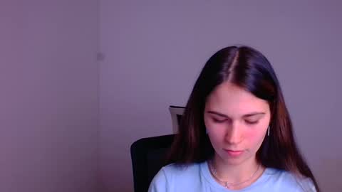 Snapshot of elsa_mur chatting on 01/07/25, 07:38 Elsa online show from 01/07/25, 07:38
