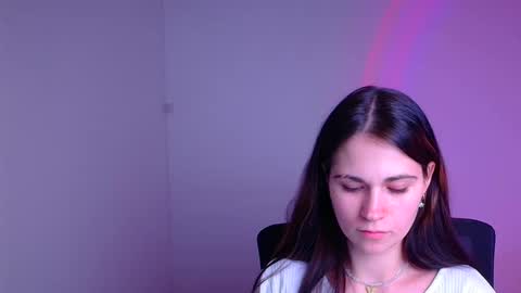 Snapshot of elsa_mur chatting on 02/02/25, 11:00 Elsa online show from 02/02/25, 11:00