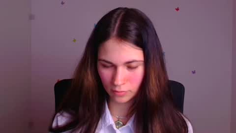 Snapshot of elsa_mur chatting on 02/25/25, 08:30 Elsa online show from 02/25/25, 08:30